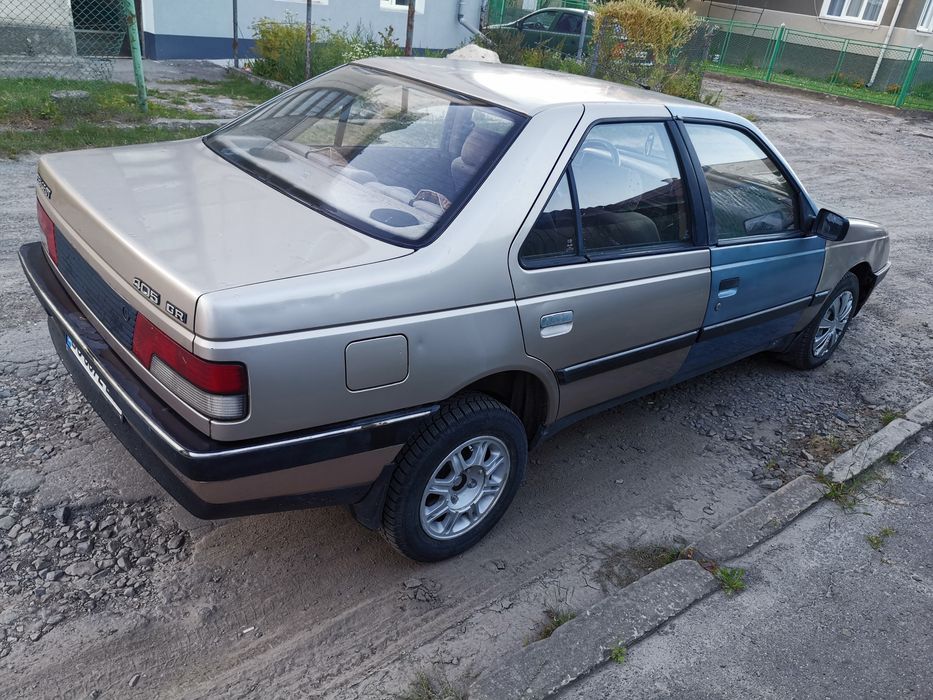 Продам автомобіль пежо 405