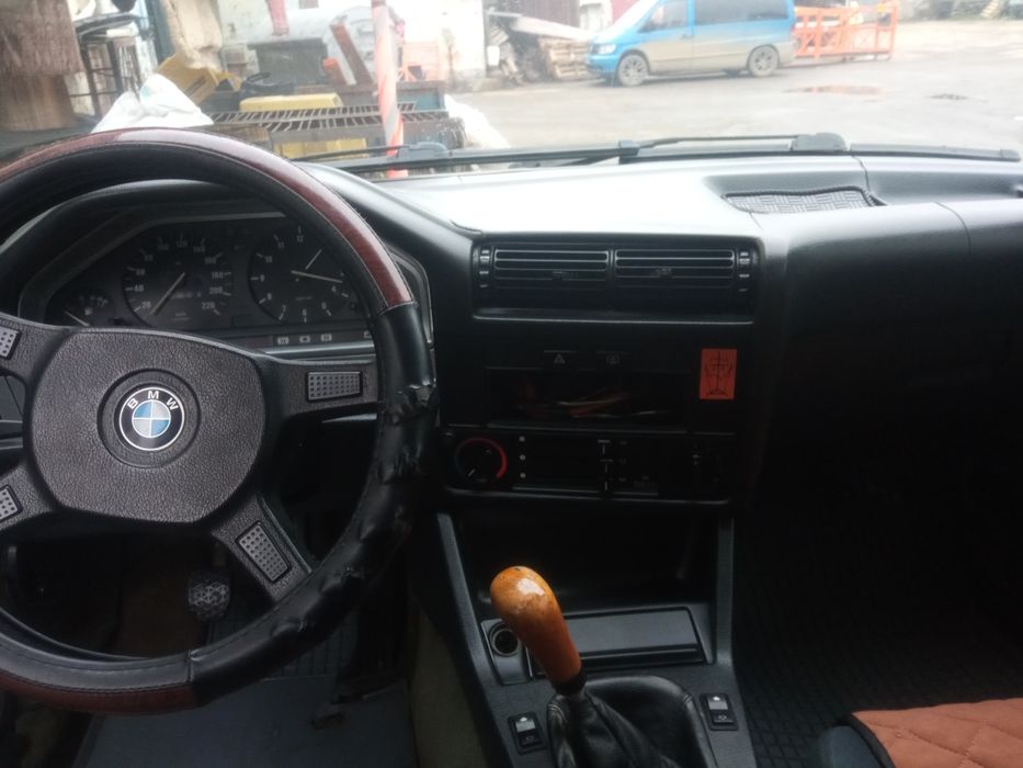 продам бмв є 30 купе