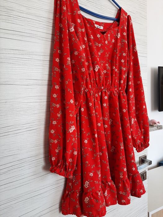 Плаття                        .