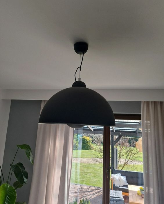 Lampa wisząca studio czarno srebrna Atelier
