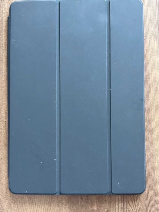 iPad Air 3rd Gen Black 64Gb com Smart Cover