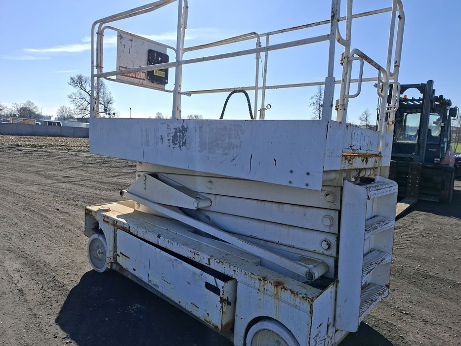Podnosnik nożycowy Manitou 120 xel elektryk 12 metrów