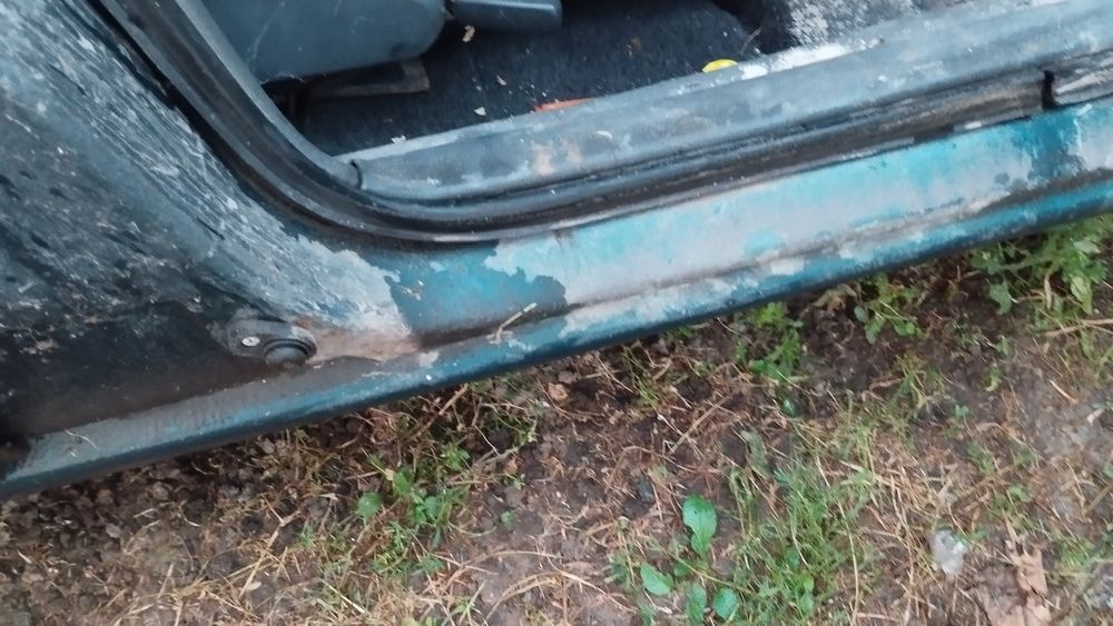 Продам део нексія