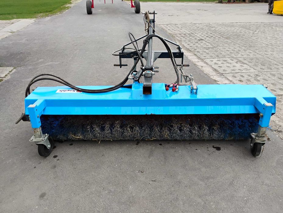 Zamiatarka z napędem hydraulicznym Fricke