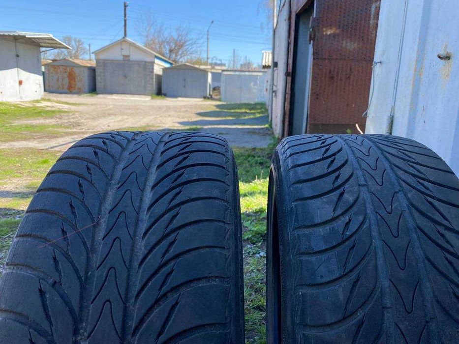 Продам Michelin 215/40/R16