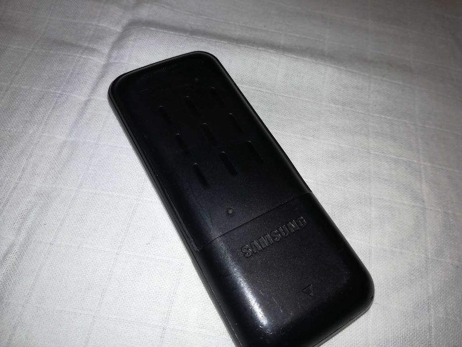 samsung e1120 (vodafone)