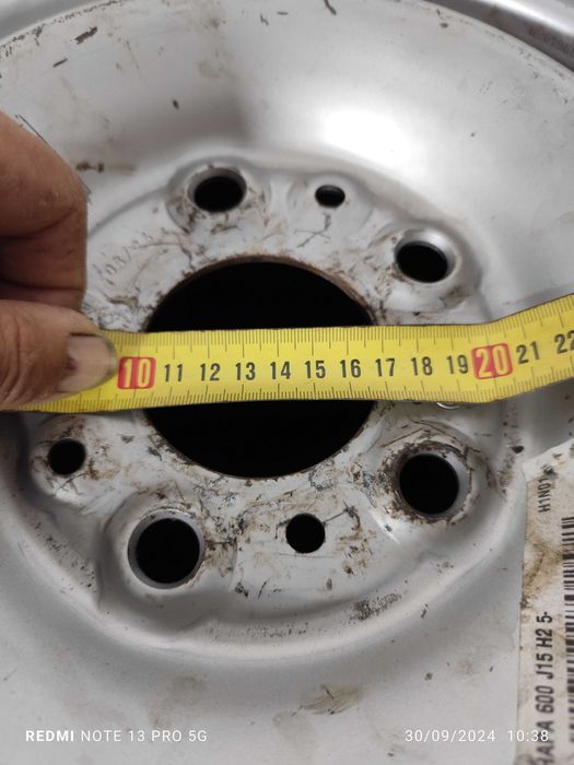 jante para carrinha 15" com pneu 270/70/15