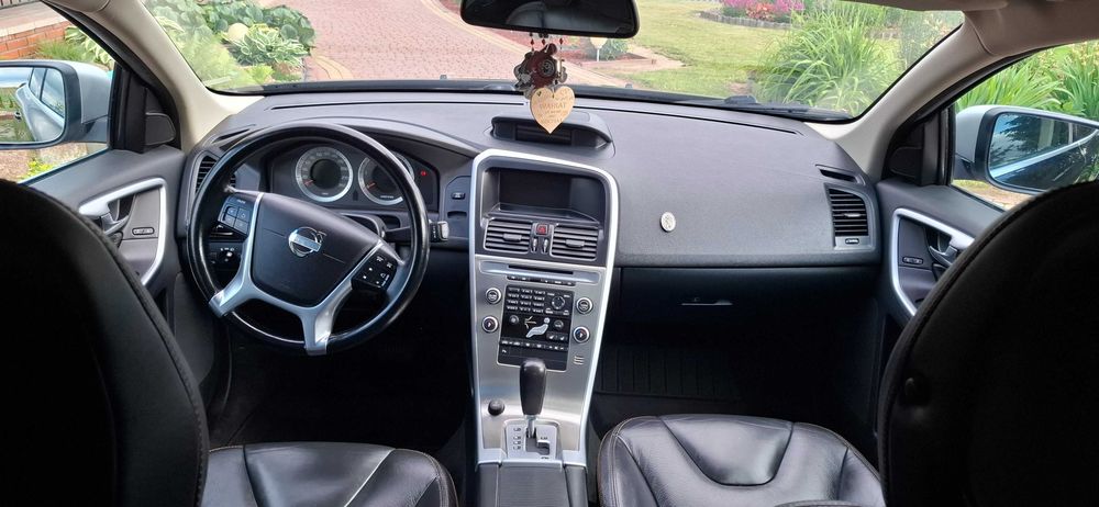 Volvo XC60 5 cylindrów  SUMMUM