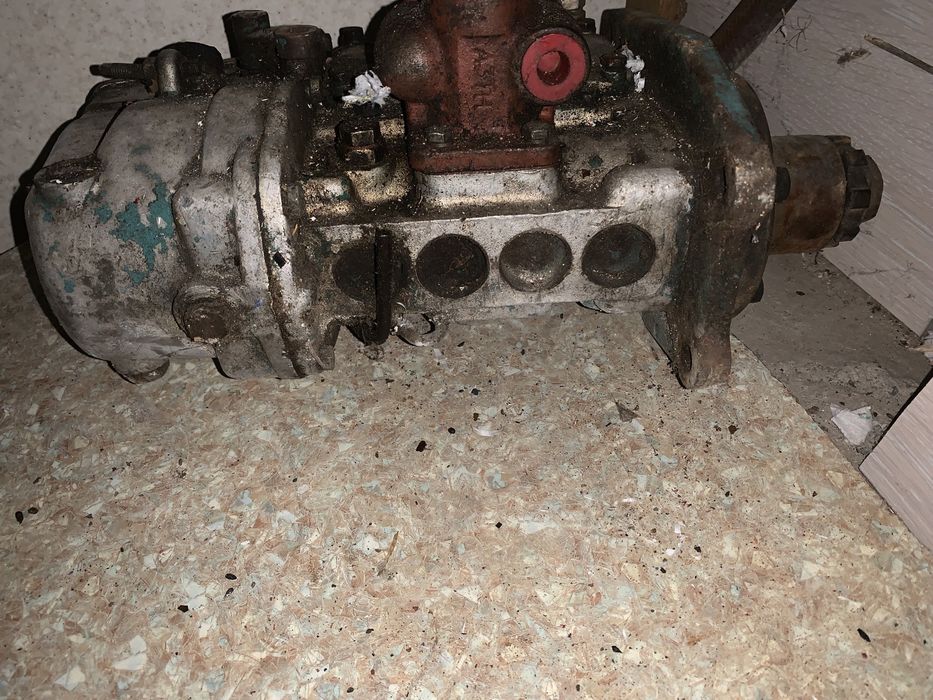 Паливний насос високого тиску (ПНВТ) УТН-5