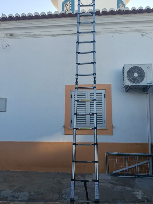 Escadas telescópicas