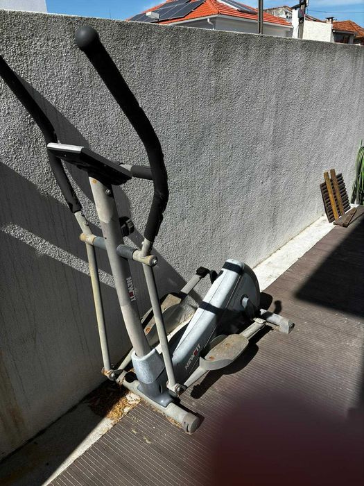 Máquina para fazer desporto
