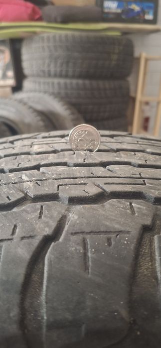 Продам комплект шин Данлоп 265/60 R18