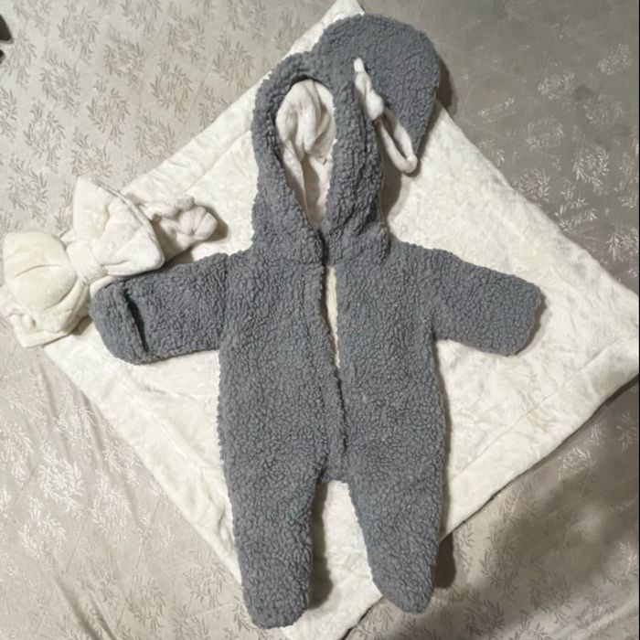 Комбинезон +шапочка+конверт-одеяло