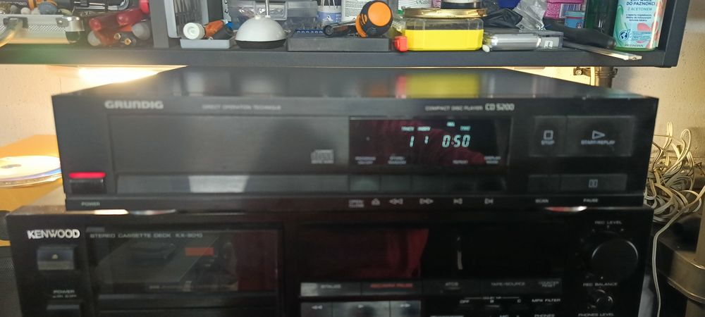 Odtwarzacz CD Grundig 5200