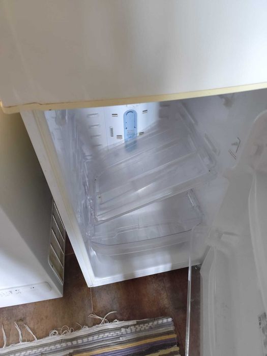 Frigorífico Combinado Samsung – Bom estado – 100€