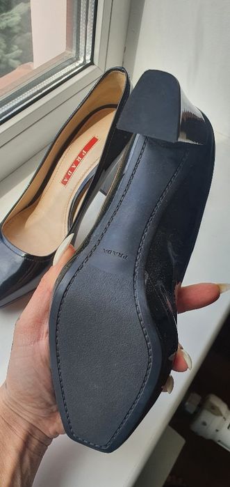 Туфлі PRADA (оригінал)