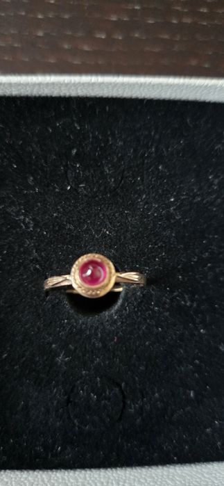 Pierścionek złoty rubinek  vintage