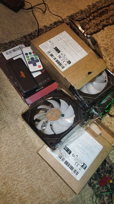 Wentylatory RGB, zestaw  hub z pilotem