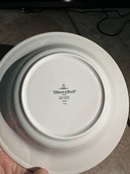 Тарілки,чашки,блюдце, ножі, вилки,фраже Villeroy & Boch Распродаж нові