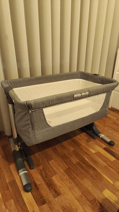 Cama Next to Me - Milly Mally