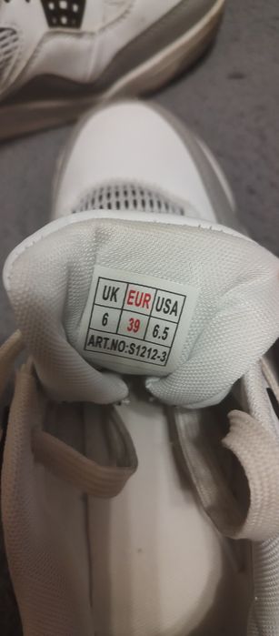 Buty młodzieżowe 39