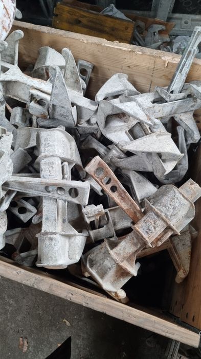 Краб крокодил корона тринога комплектуючі