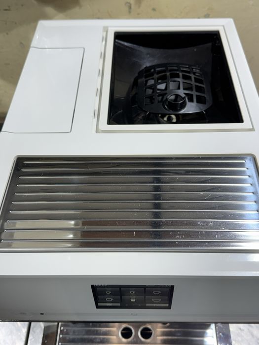 Кавомашина Miele CM7500 White