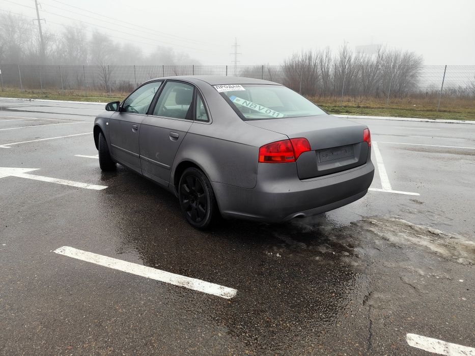 Ауди а 4 б7 2.0 Бензин  Автомат