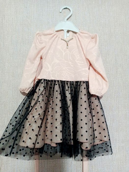 Сукня для маленької красуні