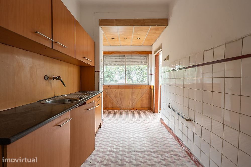 Apartamento T3 para venda — Amora, Setúbal