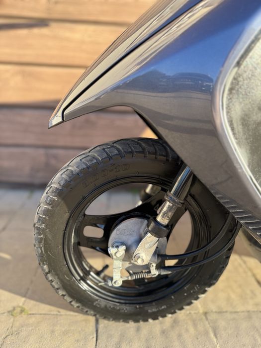 Suzuki Address.V50