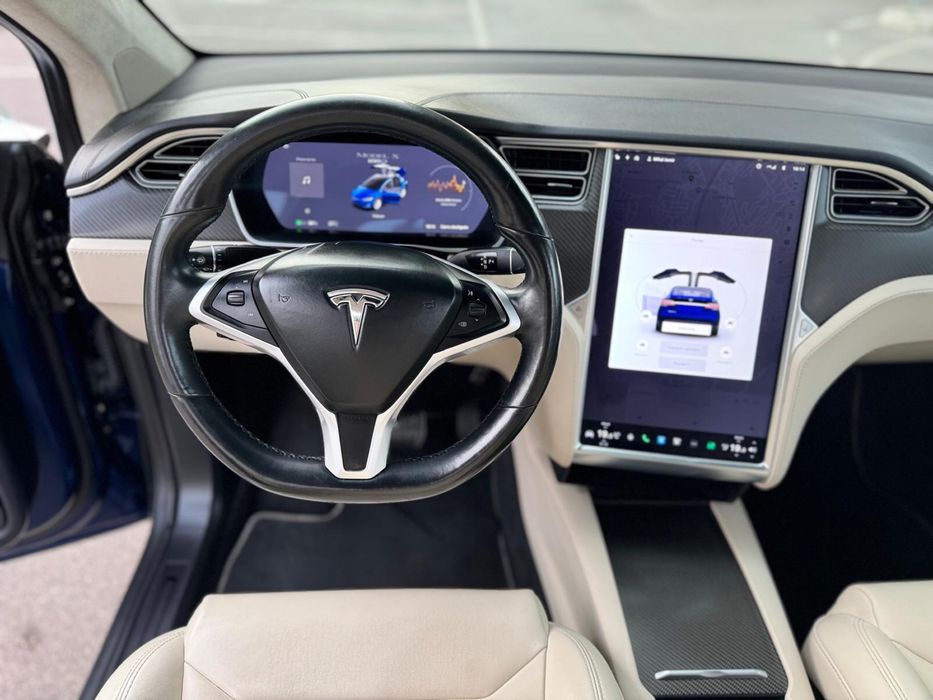Tesla model X 100D