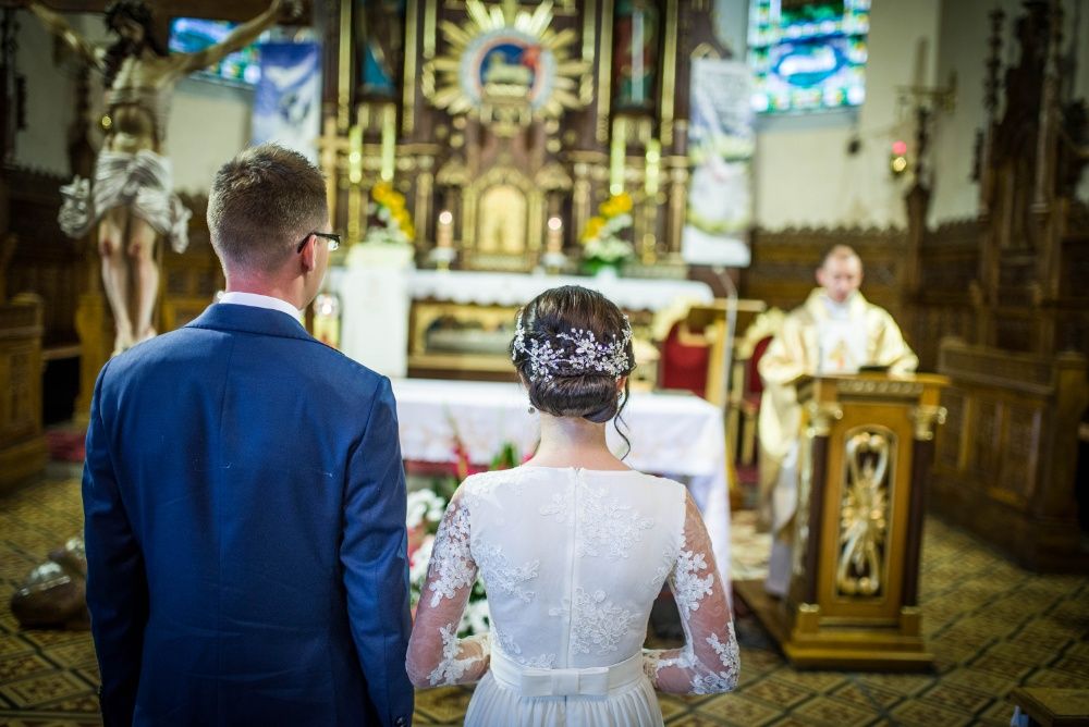 Suknia ślubna + dodatki