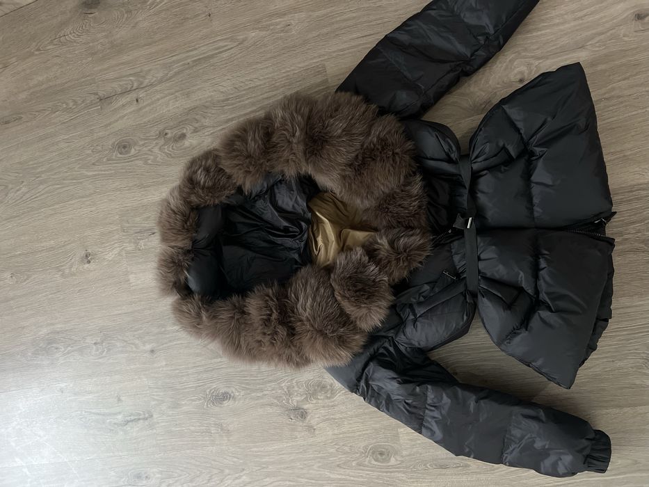 Пуховик укорочений з натуральним хутром