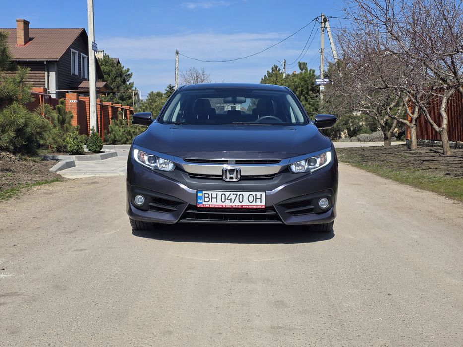Продам хонда сивик 2017г.
