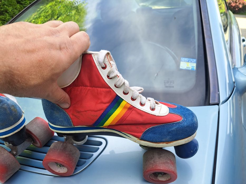 oldschoolowe wrotki Retro tęczowe