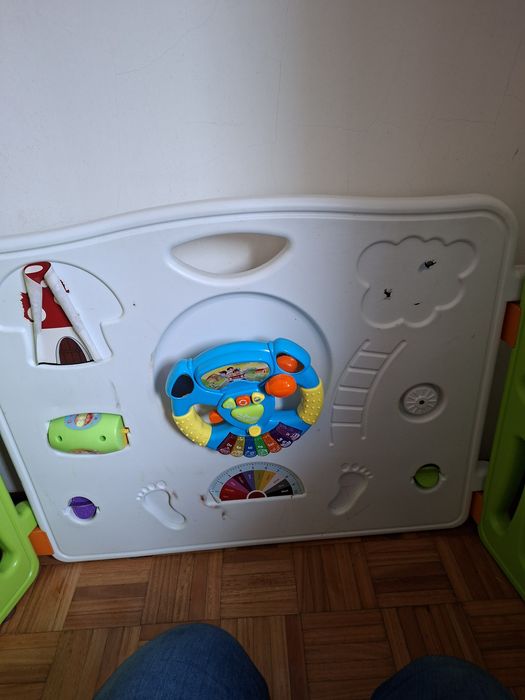 Cercadinho / parque infantil