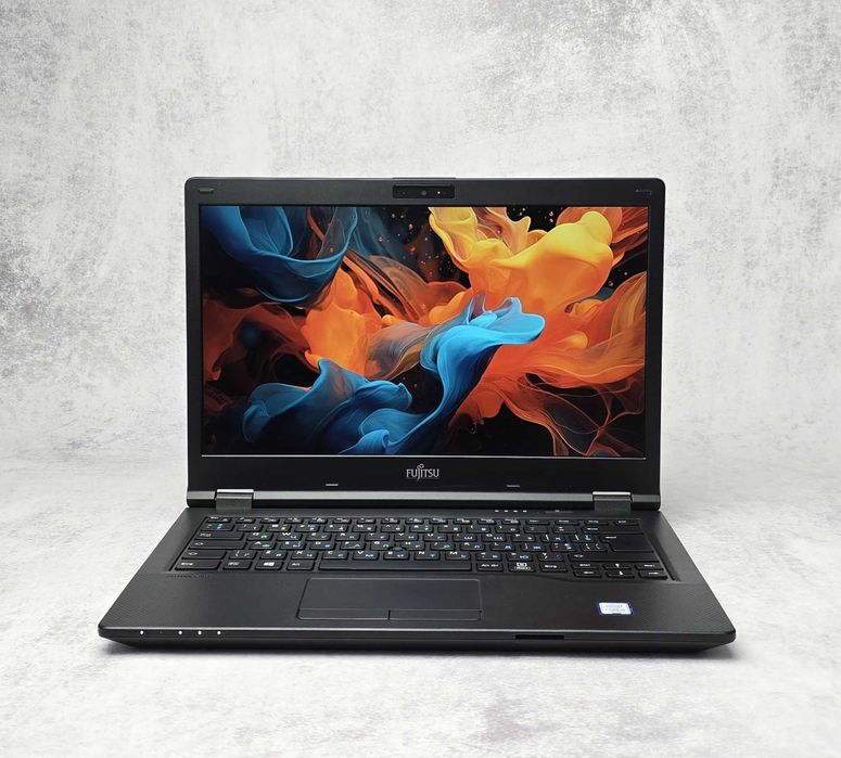 Ноутбук 14" Fujitsu LifeBook e548 i5-8350U 1920x1080 IPS 8Gb SSD 120Gb