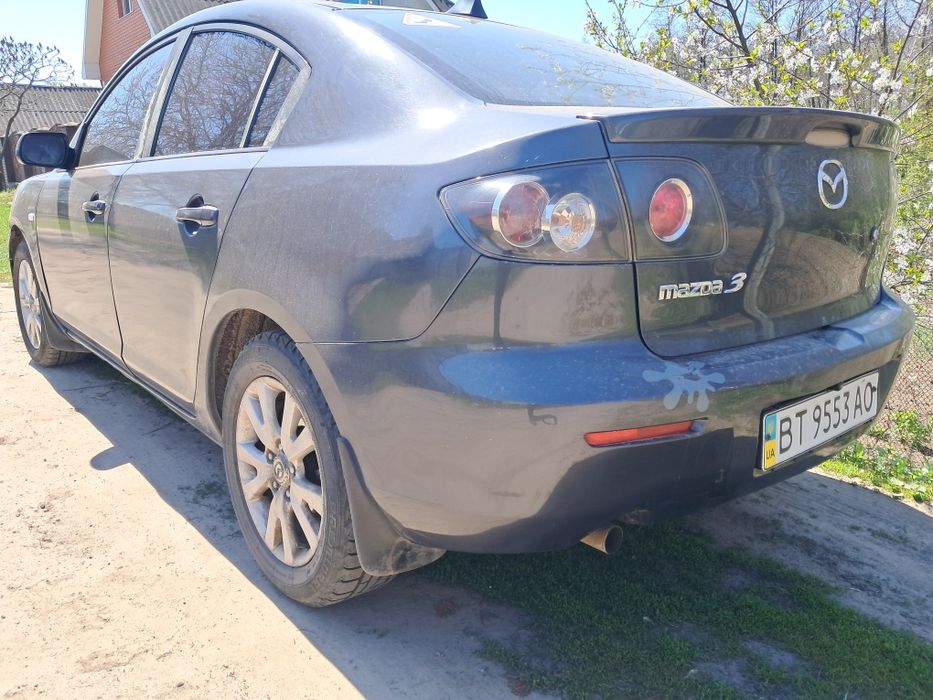 Продам мазду 3  2006року