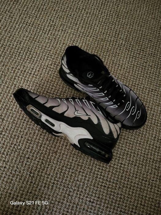 Кросовки Nike Air Max Plus