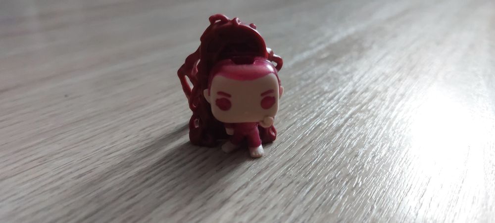 kinder joy stranger things фігурки