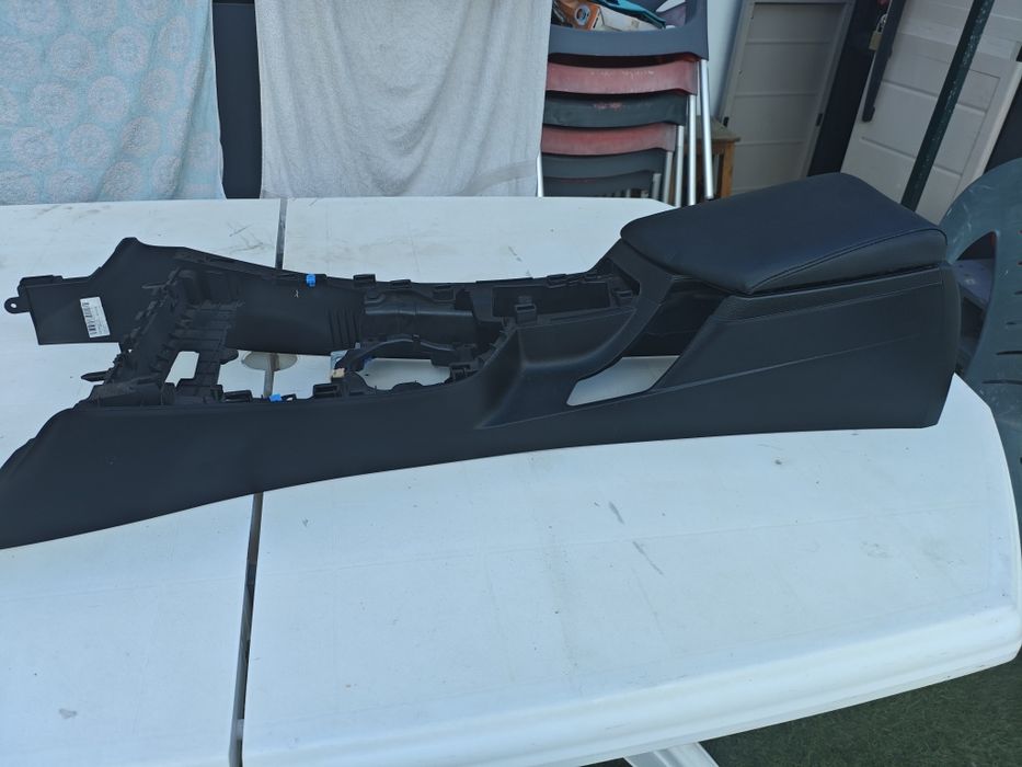 Vendo consola central BMW f20