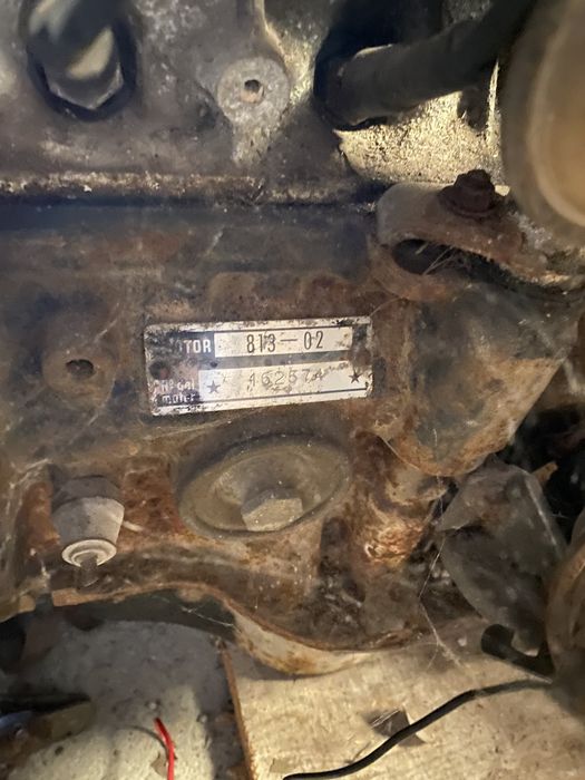 4 motores e 3 caixas para renault 4l