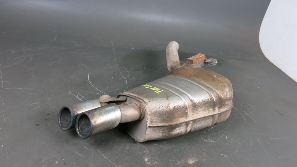 BMW F11 F10 5 tłumik końcowy 2.0d