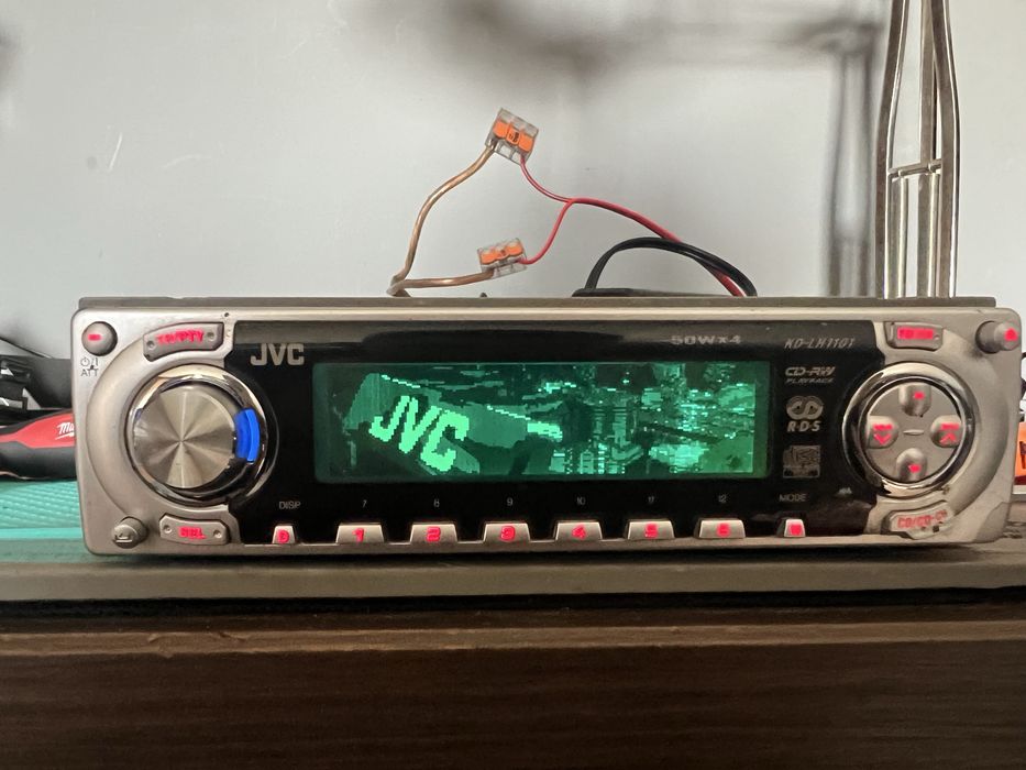 Radio samochodwe jvc hi end animacje retro bluetooth