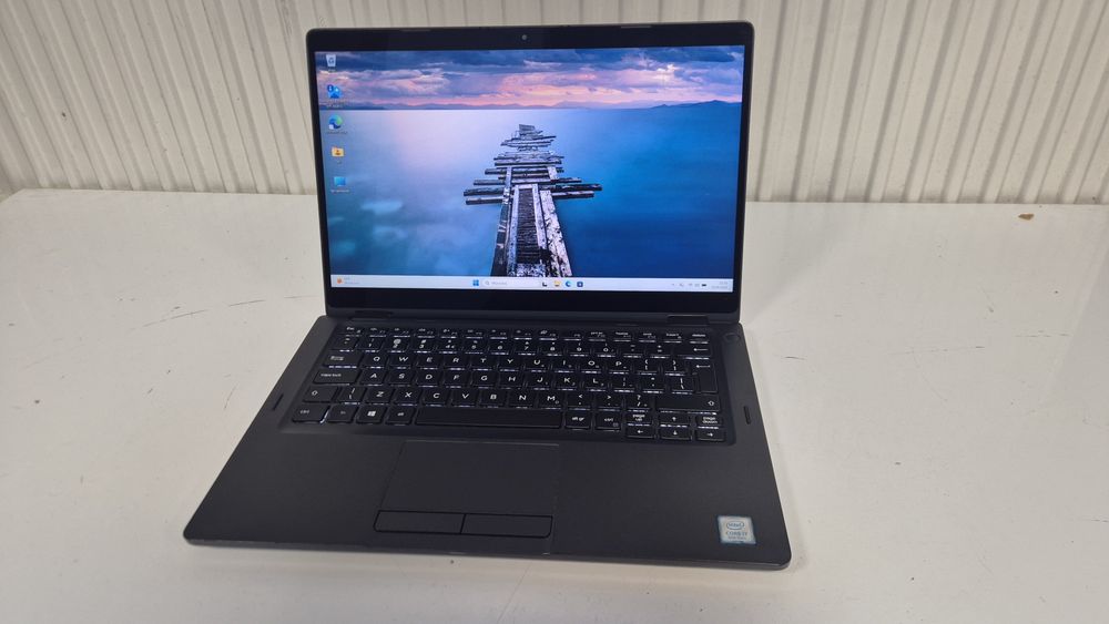 Dell Latitude 5300 2in1 13,3TOUCH/i7-8665u/16GB/256GB/WIN11