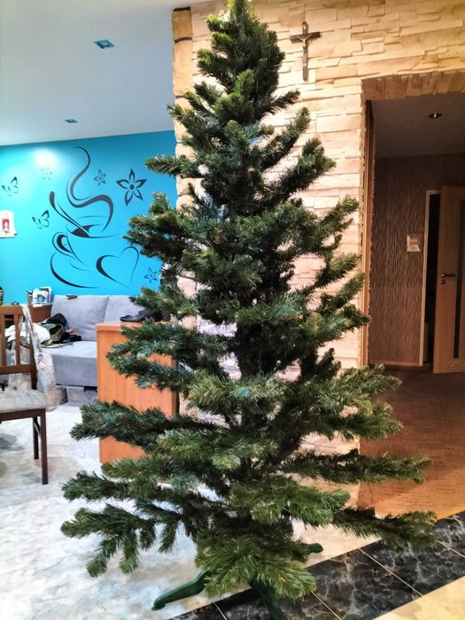 Choinka Sztuczna wys. 225 cm