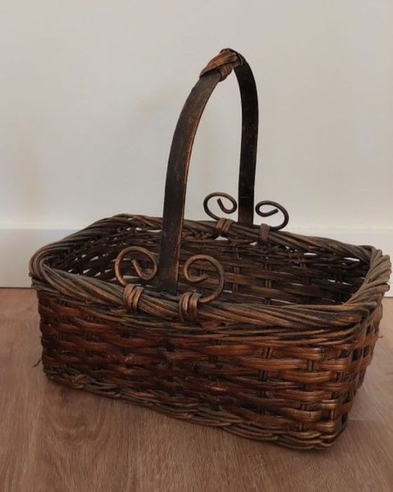Cestinho decorativo em verga