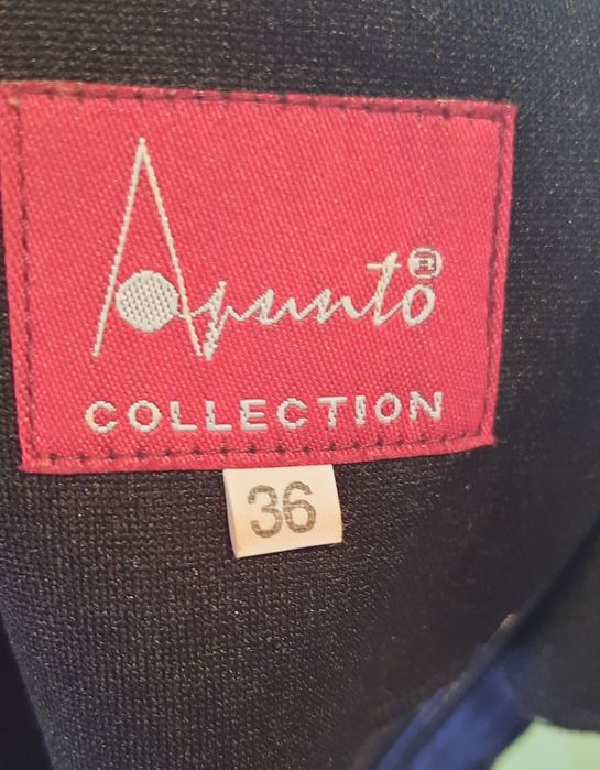 Vestido preto de cavas