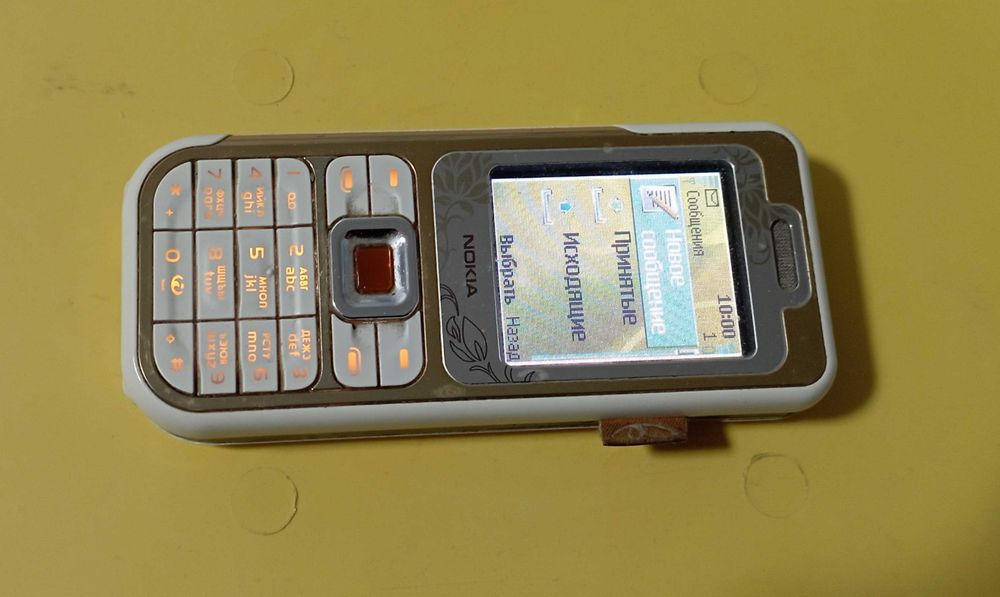 Мобильный телефон Nokia7360 Германия